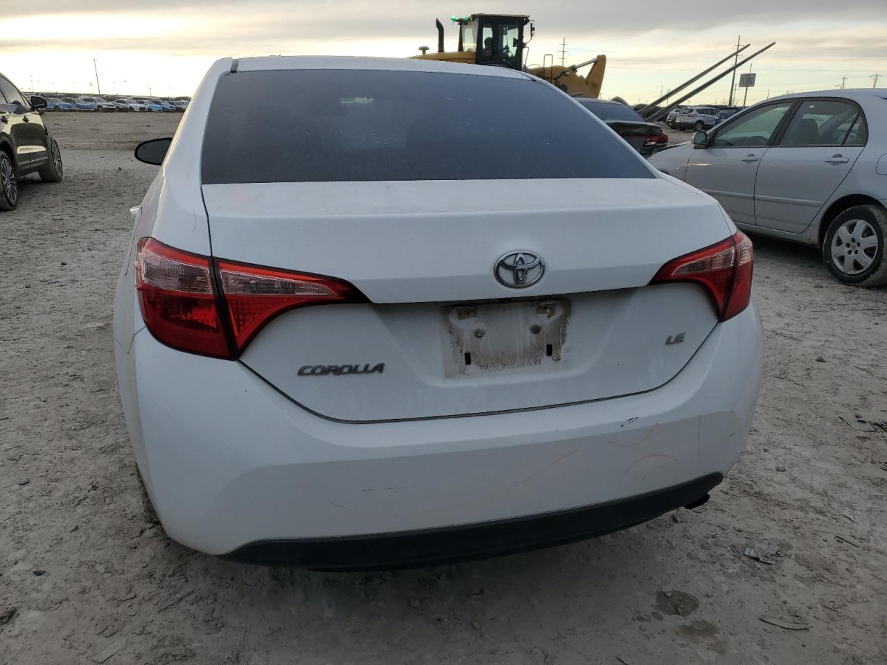 VIN 5YFBURHE9HP658077 2017 TOYOTA COROLLA no.6