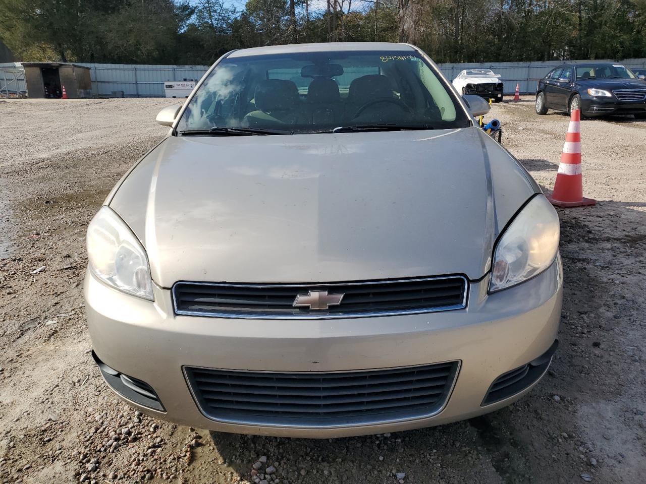 2011 Chevrolet Impala - Image 5