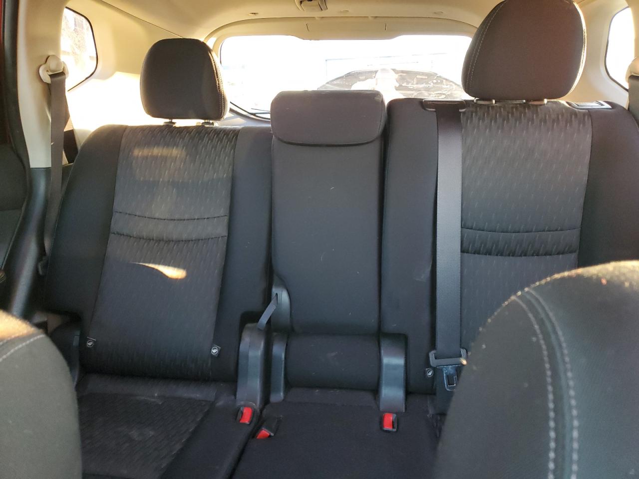 JN8AT2MV3HW005302 NISSAN ROGUE 2017