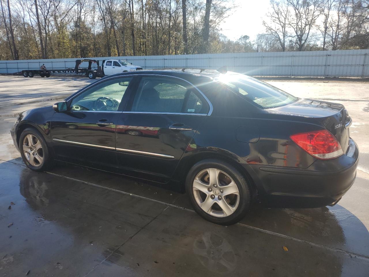 2006 Acura RL - Image 2
