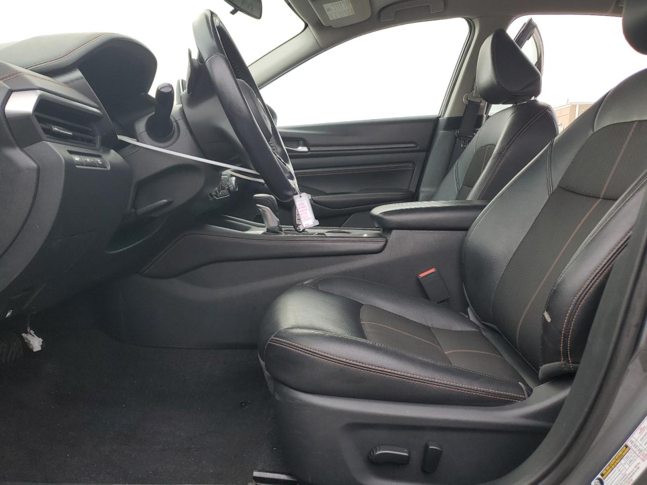 2020 Nissan Altima - Image 7