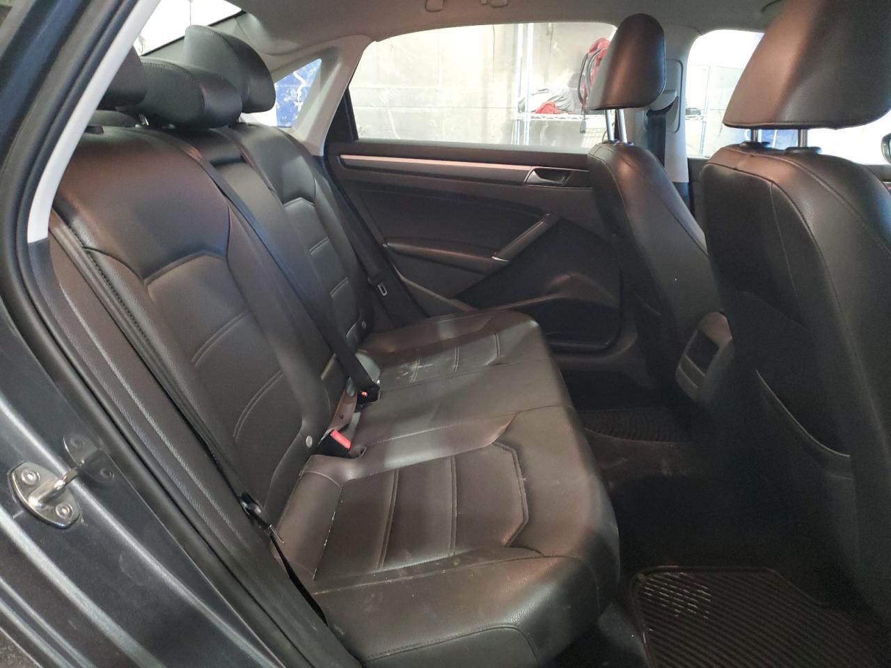 2018 Volkswagen Passat S VIN: 1VWAA7A37JC023145 Lot: 83543204