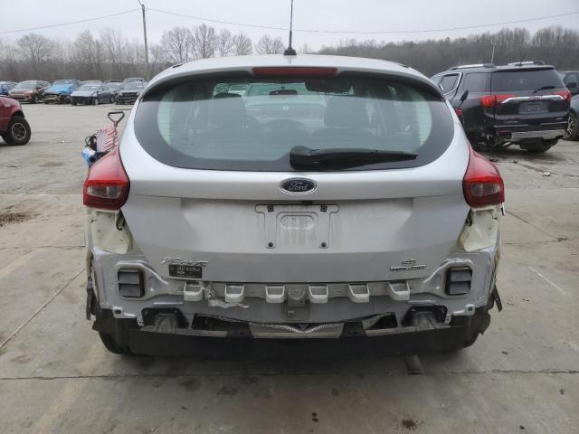  FORD FOCUS 2016 Silver