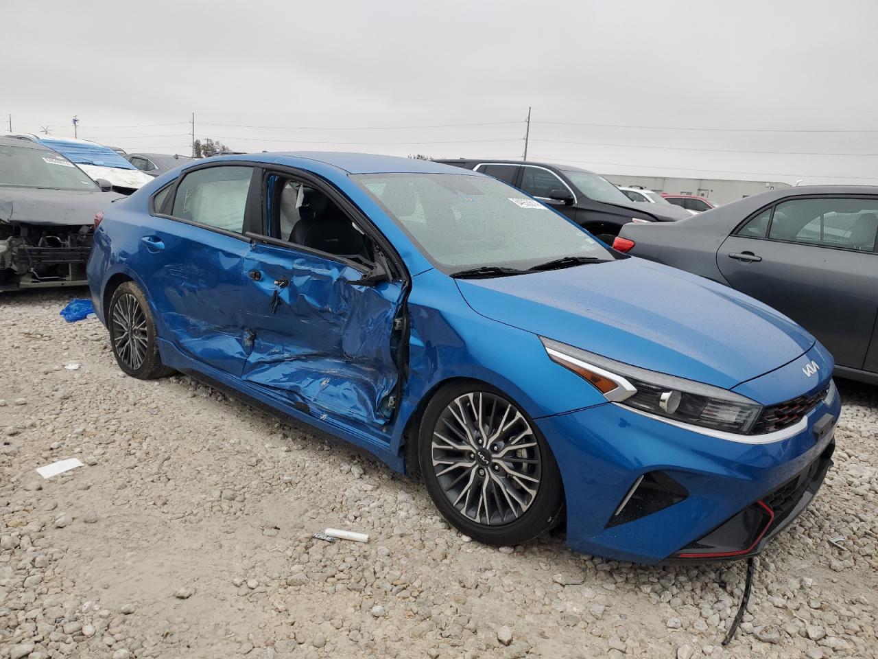 2023 Kia Forte - Image 4
