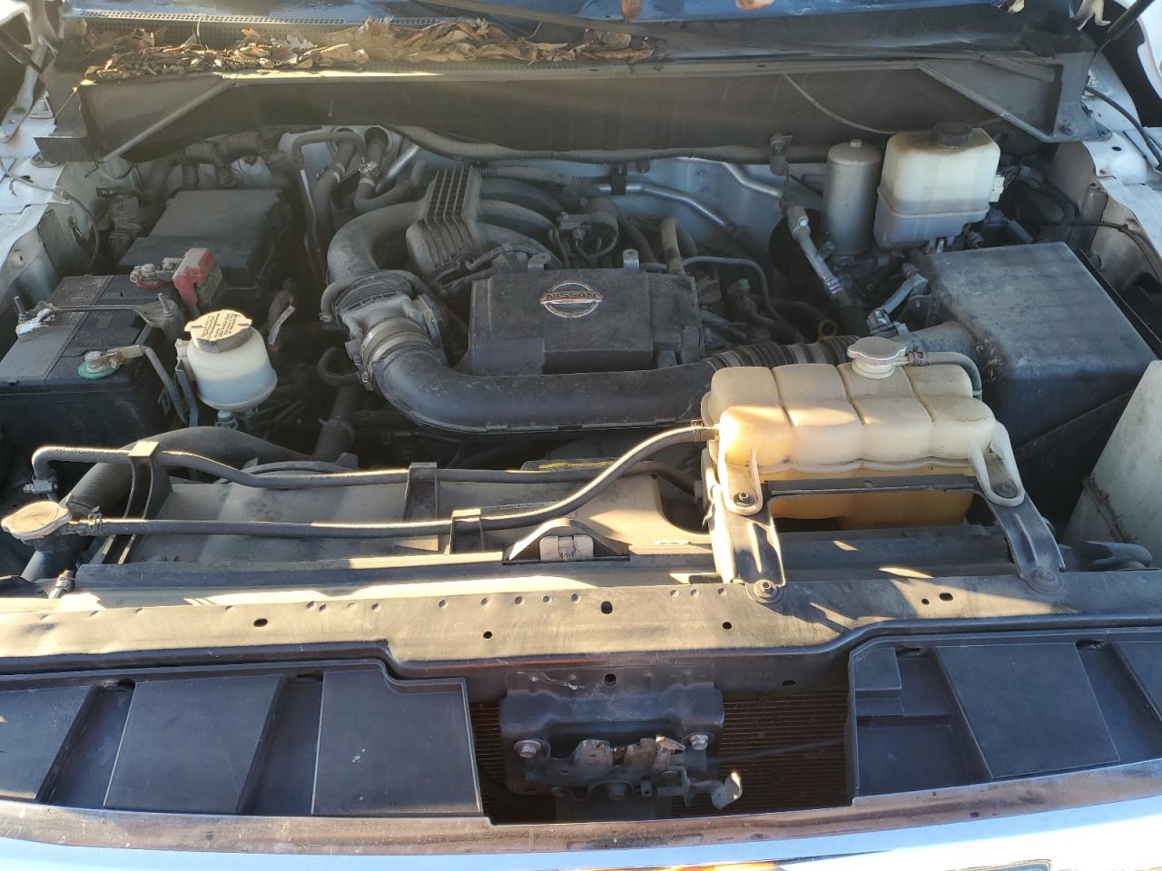 2012 Nissan NV - Image 12