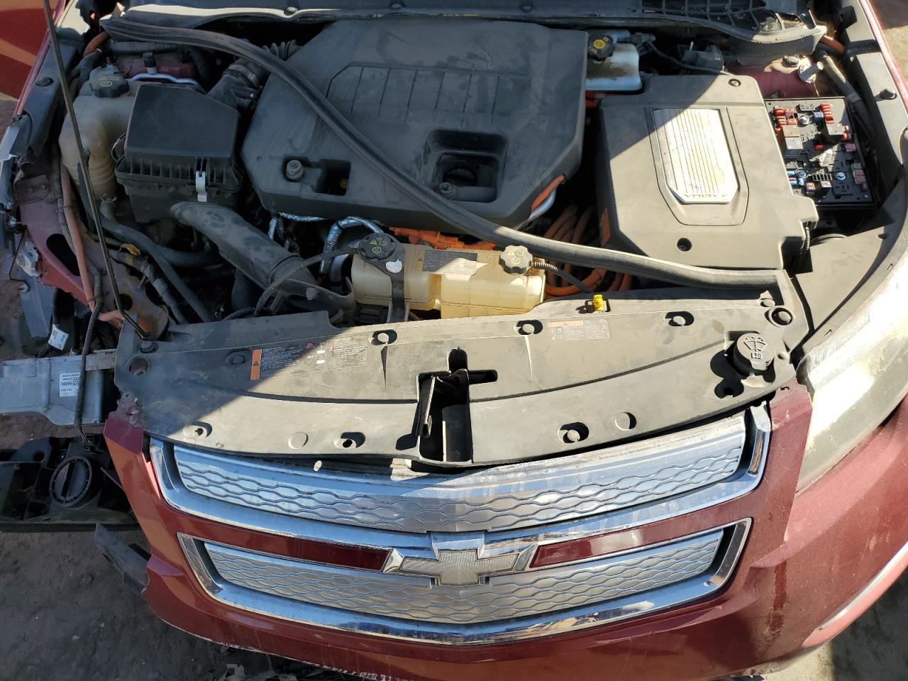 2012 Chevrolet Volt - Image 11