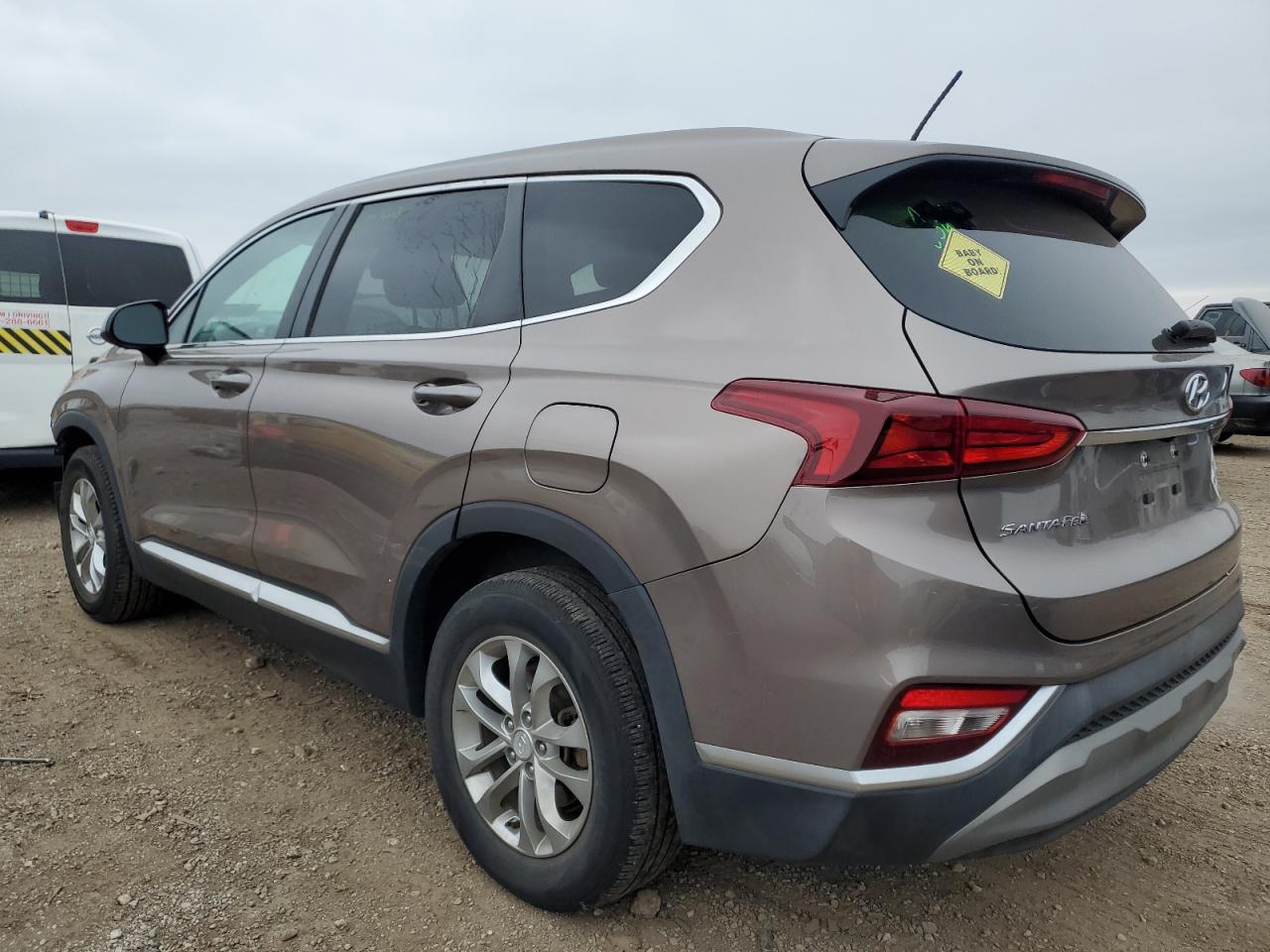 2020 Hyundai Santa Fe - Image 2