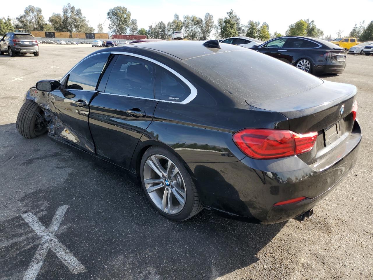 VIN WBA4J1C59JBG81017 2018 BMW 4 SERIES no.2