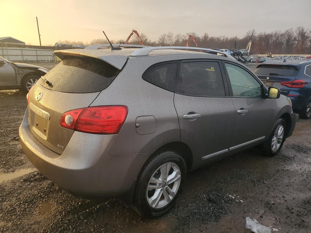 2015 Nissan Rogue - Image 3
