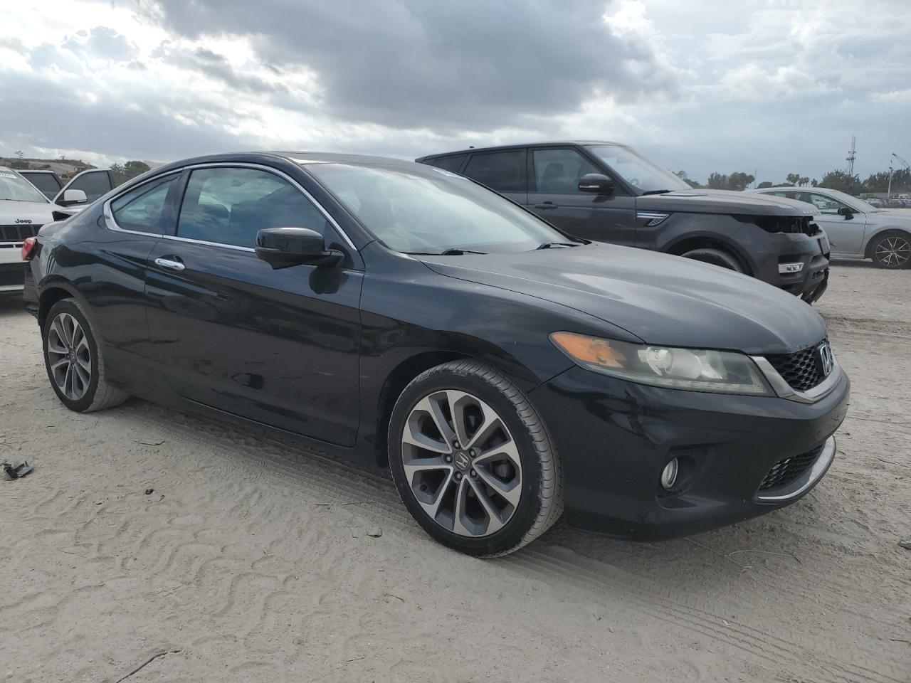 VIN 1HGCT2A85DA006026 2013 HONDA ACCORD no.4