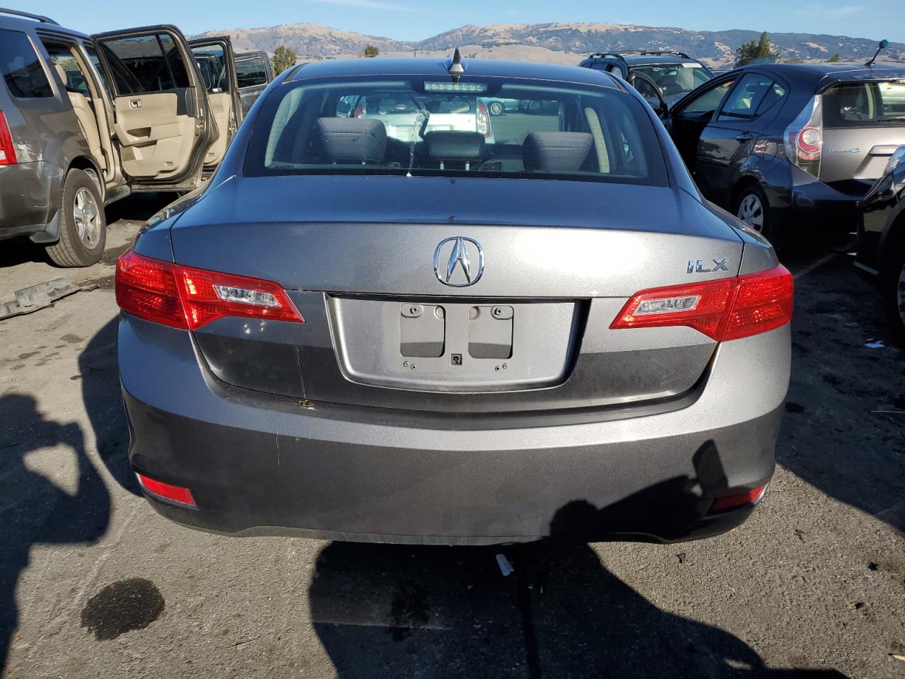 2013 Acura ILX - Image 6