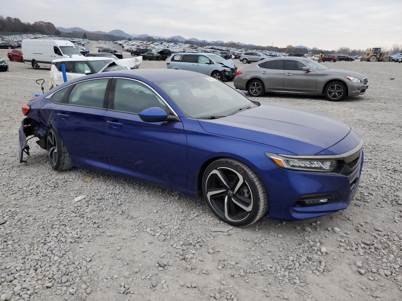 VIN 1HGCV1F38KA066039 2019 HONDA ACCORD no.4