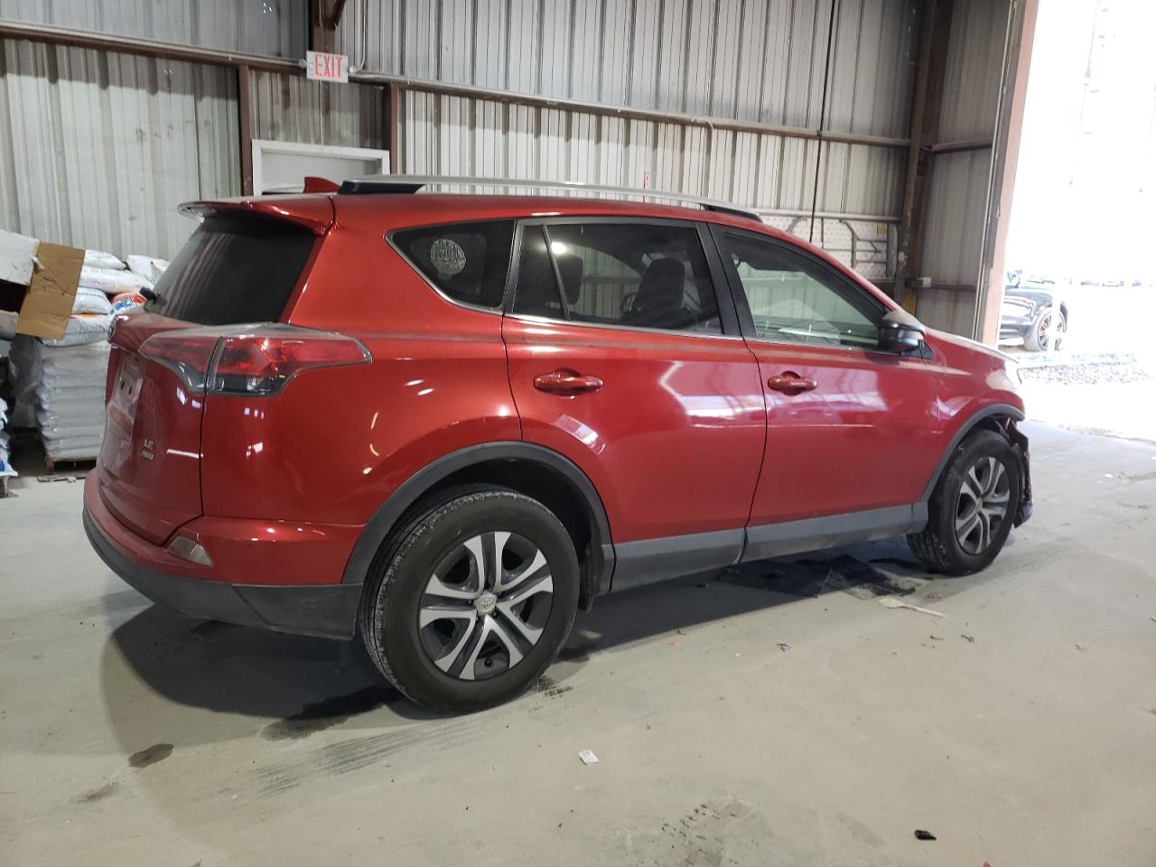 VIN JTMBFREV2GJ101867 2016 TOYOTA RAV4 no.3