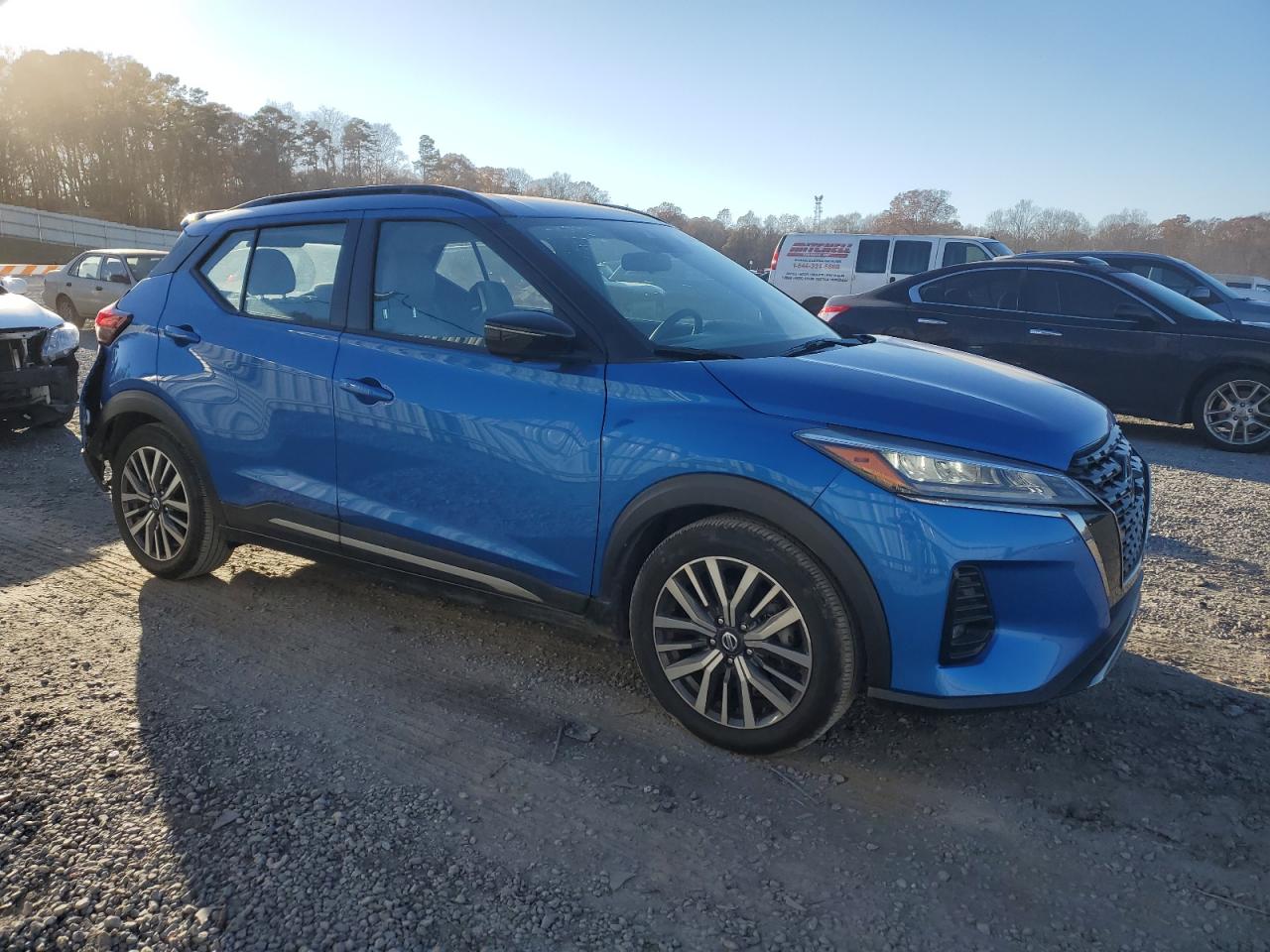 2021 Nissan Kicks - Image 4