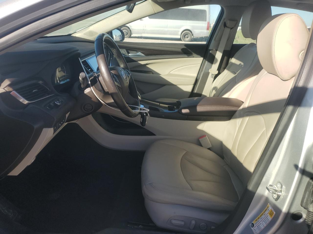 2018 Buick Lacrosse Premium VIN: 1G4ZS5SS2JU133989 Lot: 83066664