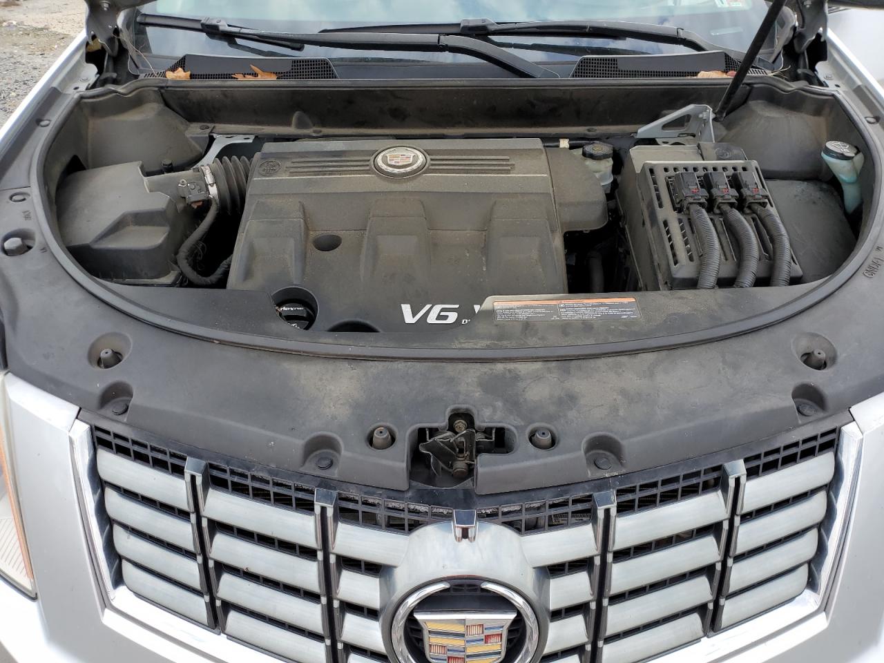 2013 Cadillac SRX - Image 13