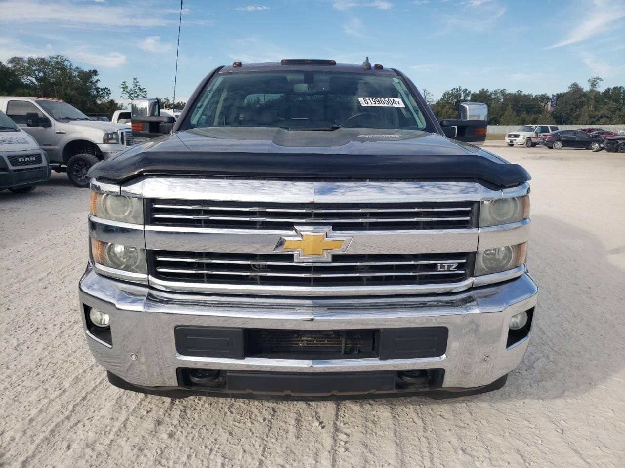 2015 Chevrolet Silverado - Image 5