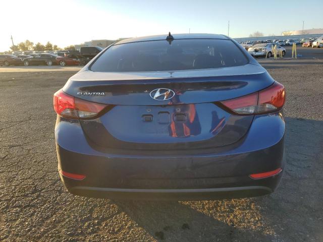  HYUNDAI ELANTRA 2016 Granatowy