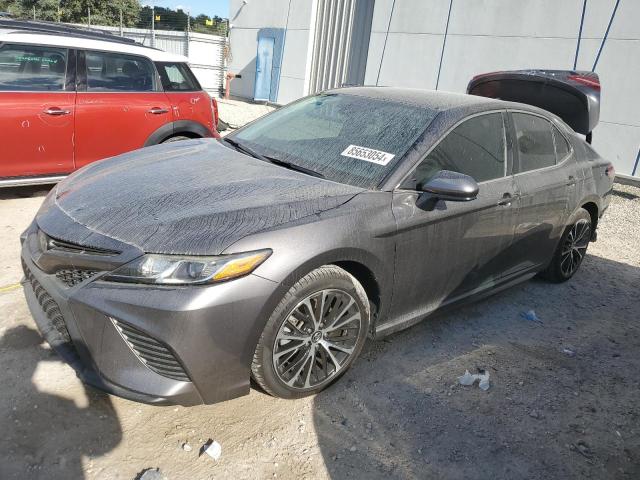  TOYOTA CAMRY 2019 Серый