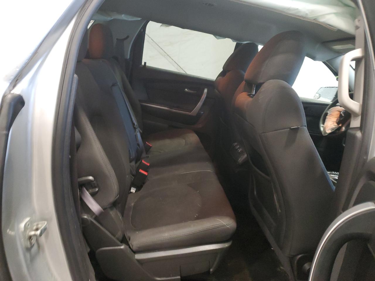 2012 GMC Acadia - Image 11