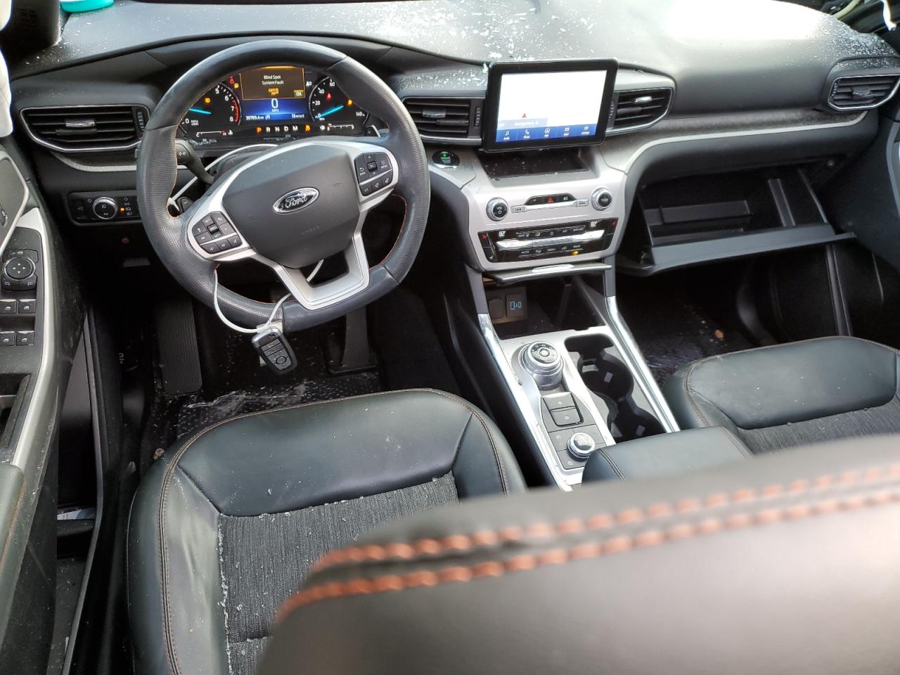 2021 Ford Explorer - Image 8