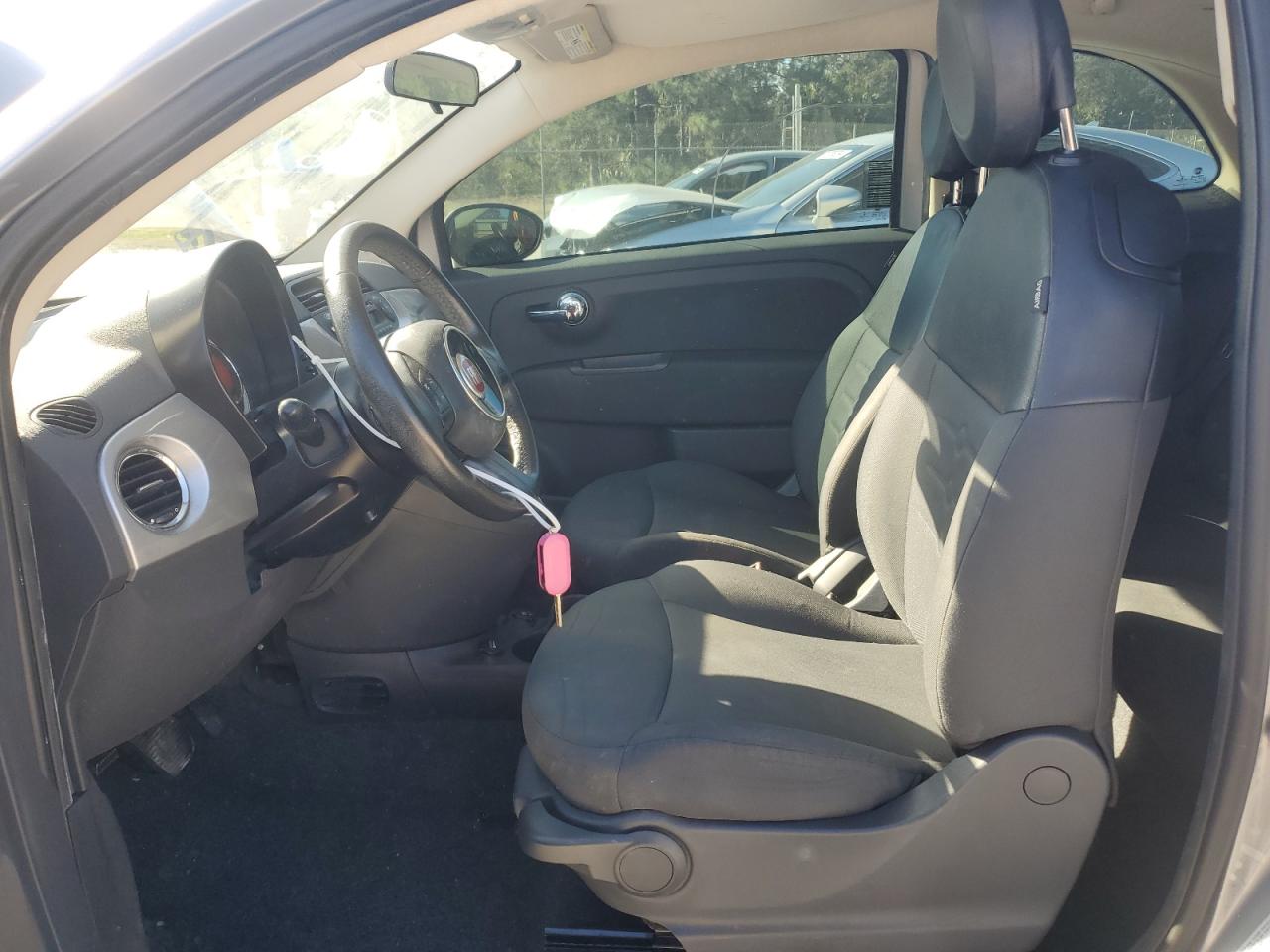 2015 Fiat 500 - Image 7