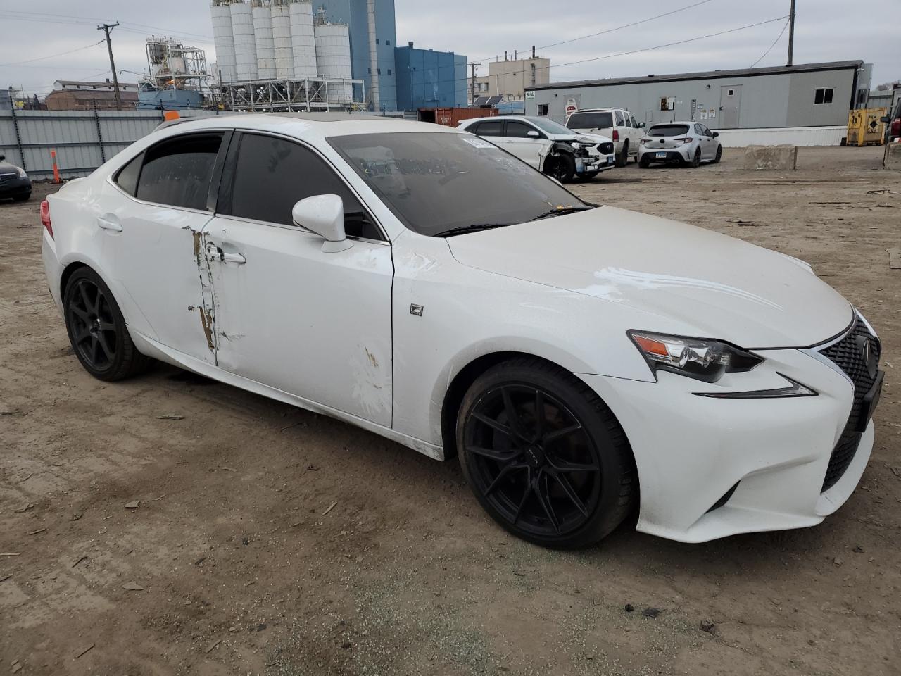 2016 Lexus IS - Image 4