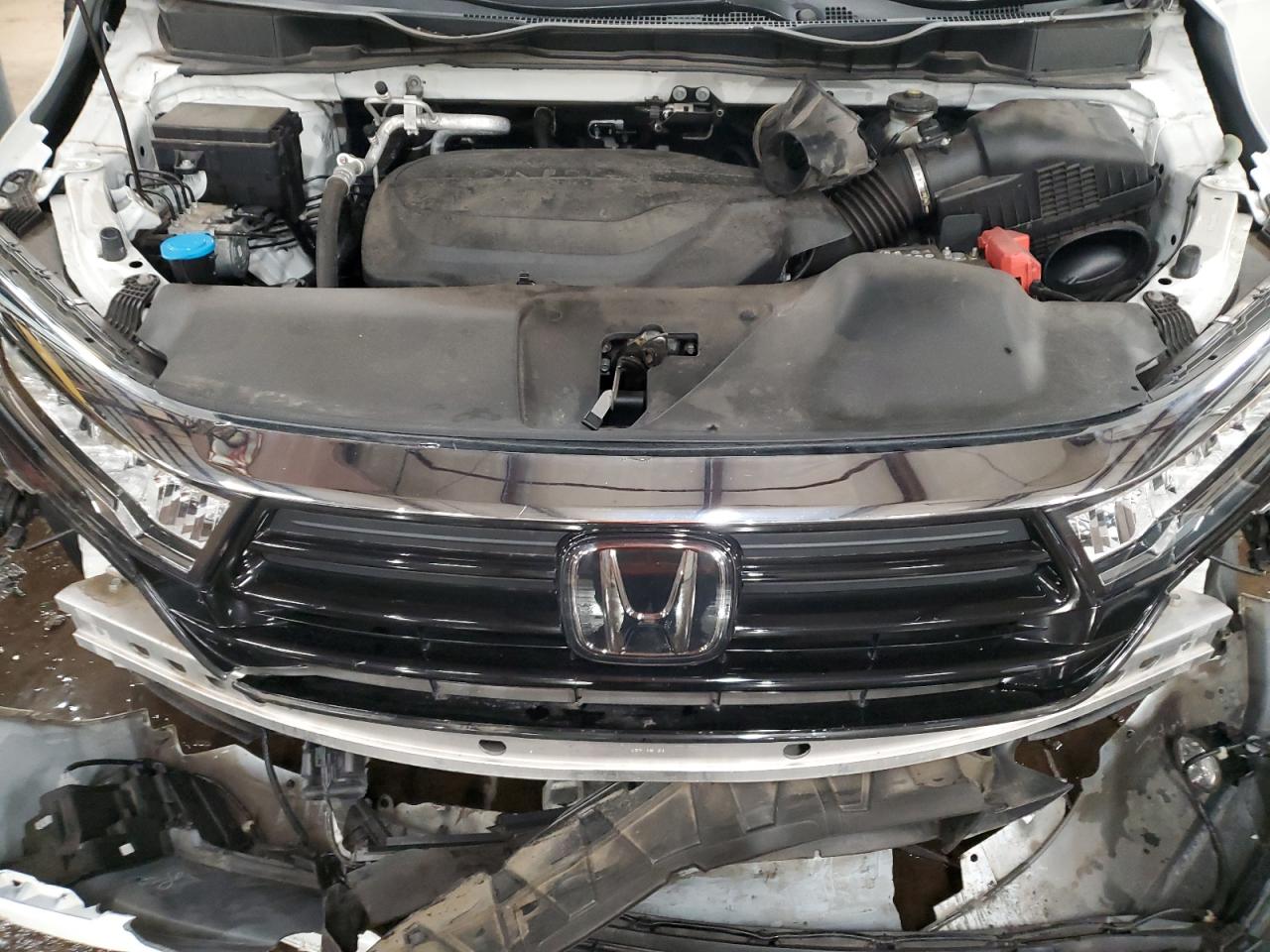 2022 Honda Odyssey - Image 12
