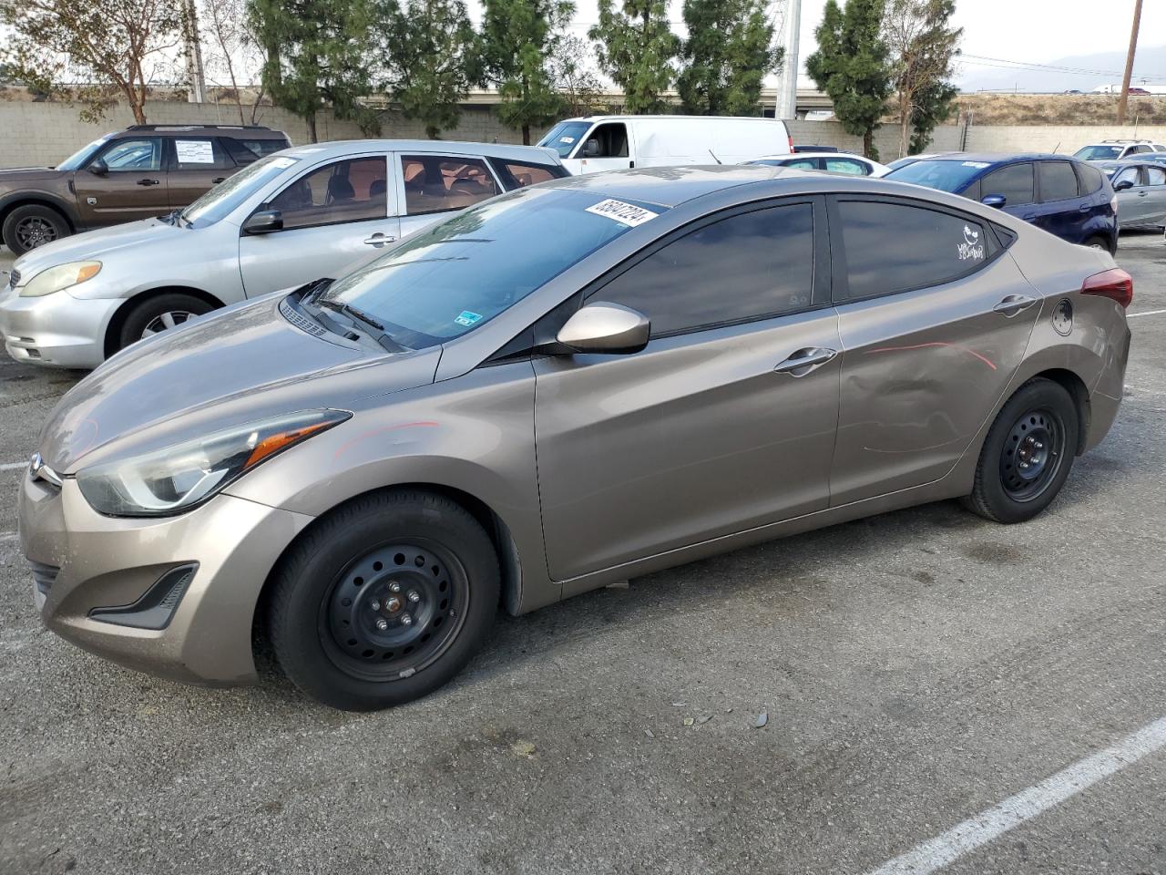 5NPDH4AE0GH710900 2016 HYUNDAI ELANTRA - Image 1