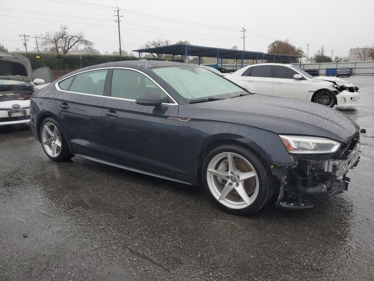 VIN WAUFNCF53JA092813 2018 AUDI A5 no.4