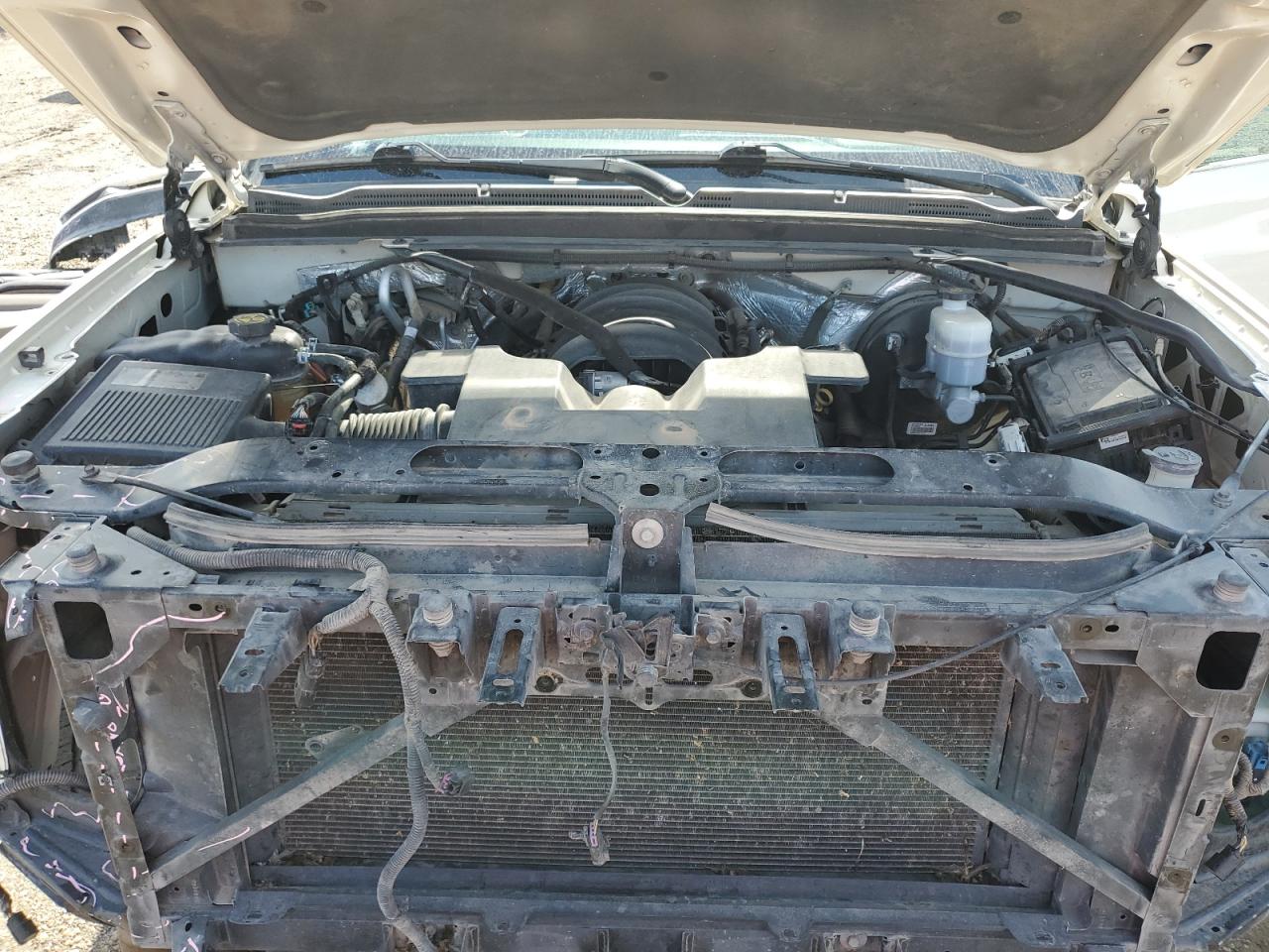 2015 Chevrolet Tahoe - Image 12