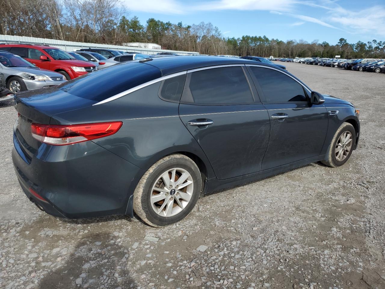 2016 Kia Optima - Image 3