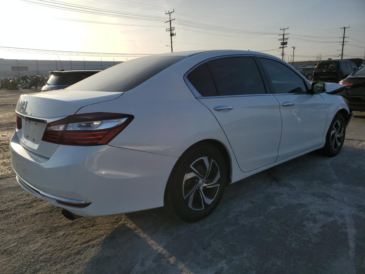 1HGCR2F3XGA103237 HONDA ACCORD 2016