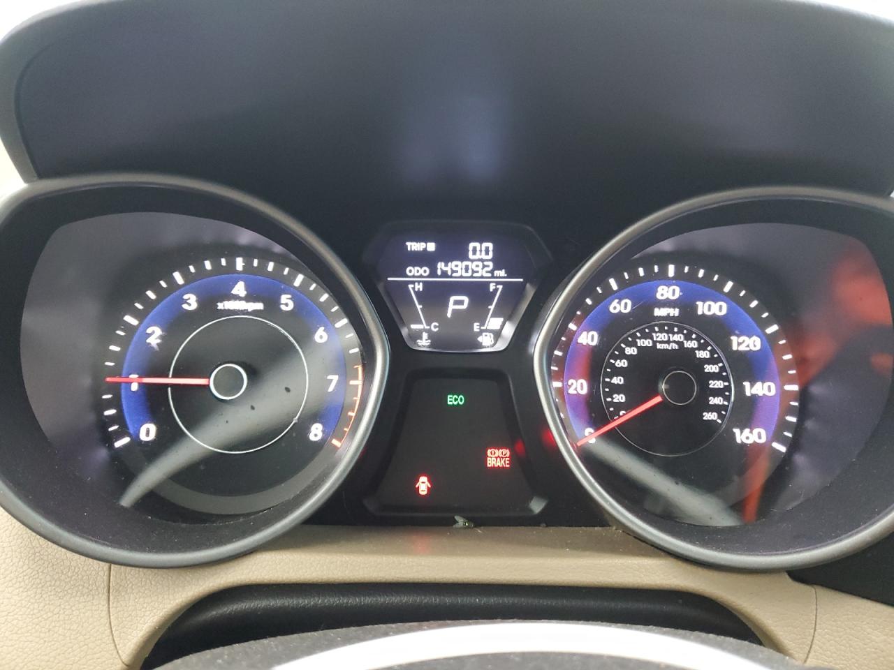 2013 Hyundai Elantra - Image 9