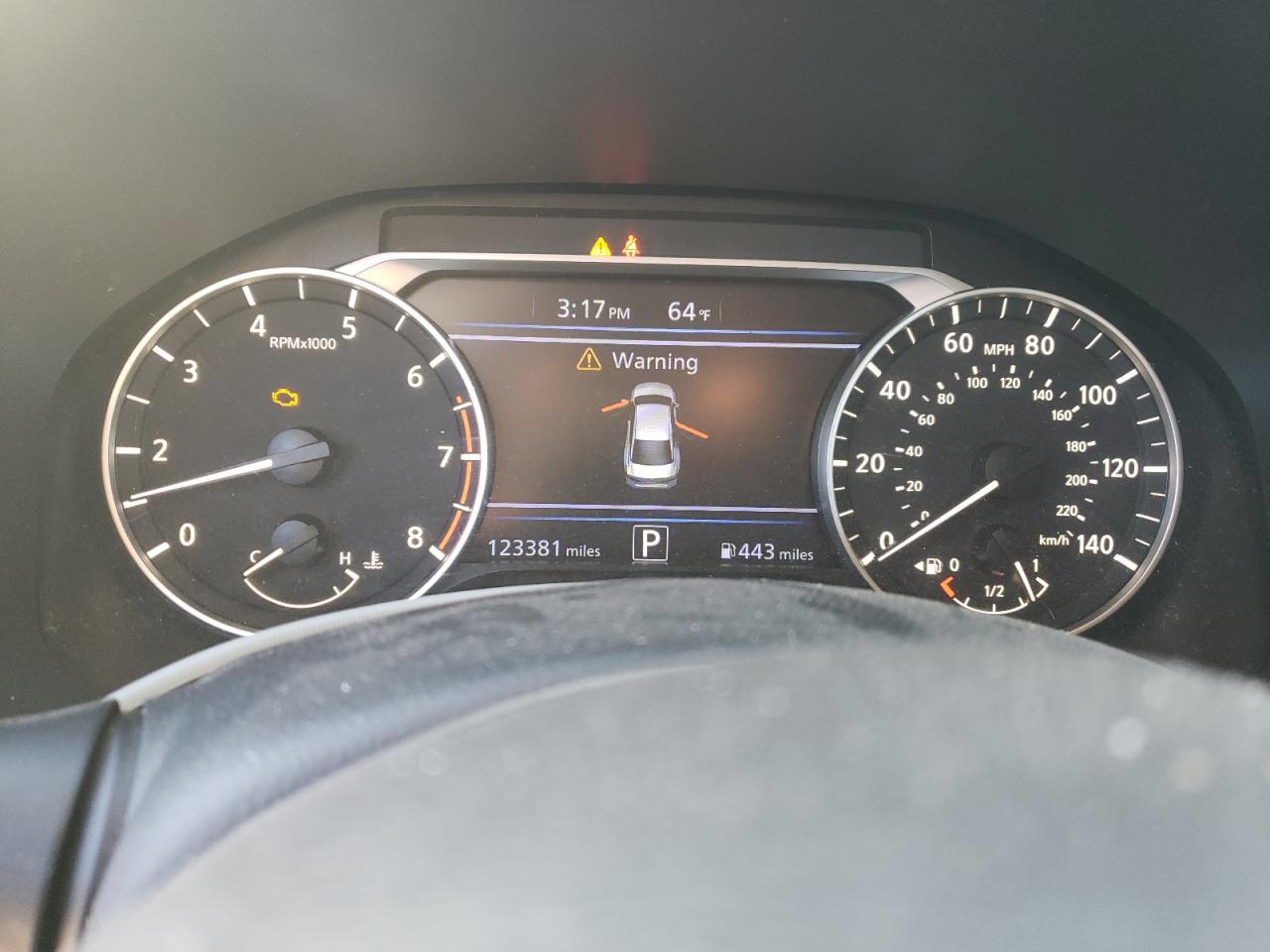 2019 Nissan Altima - Image 9