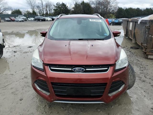  FORD ESCAPE 2015 Czerwony