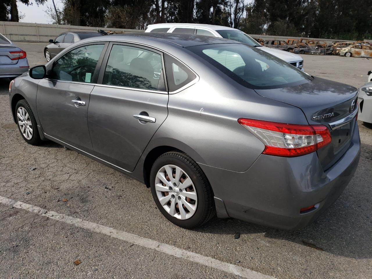 VIN 3N1AB7AP4FY323794 2015 NISSAN SENTRA no.2