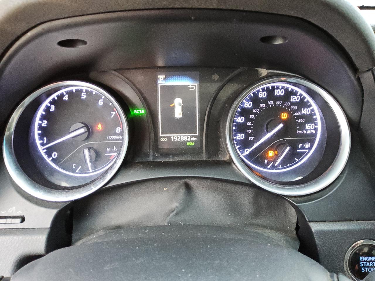 2018 Toyota Camry - Image 9