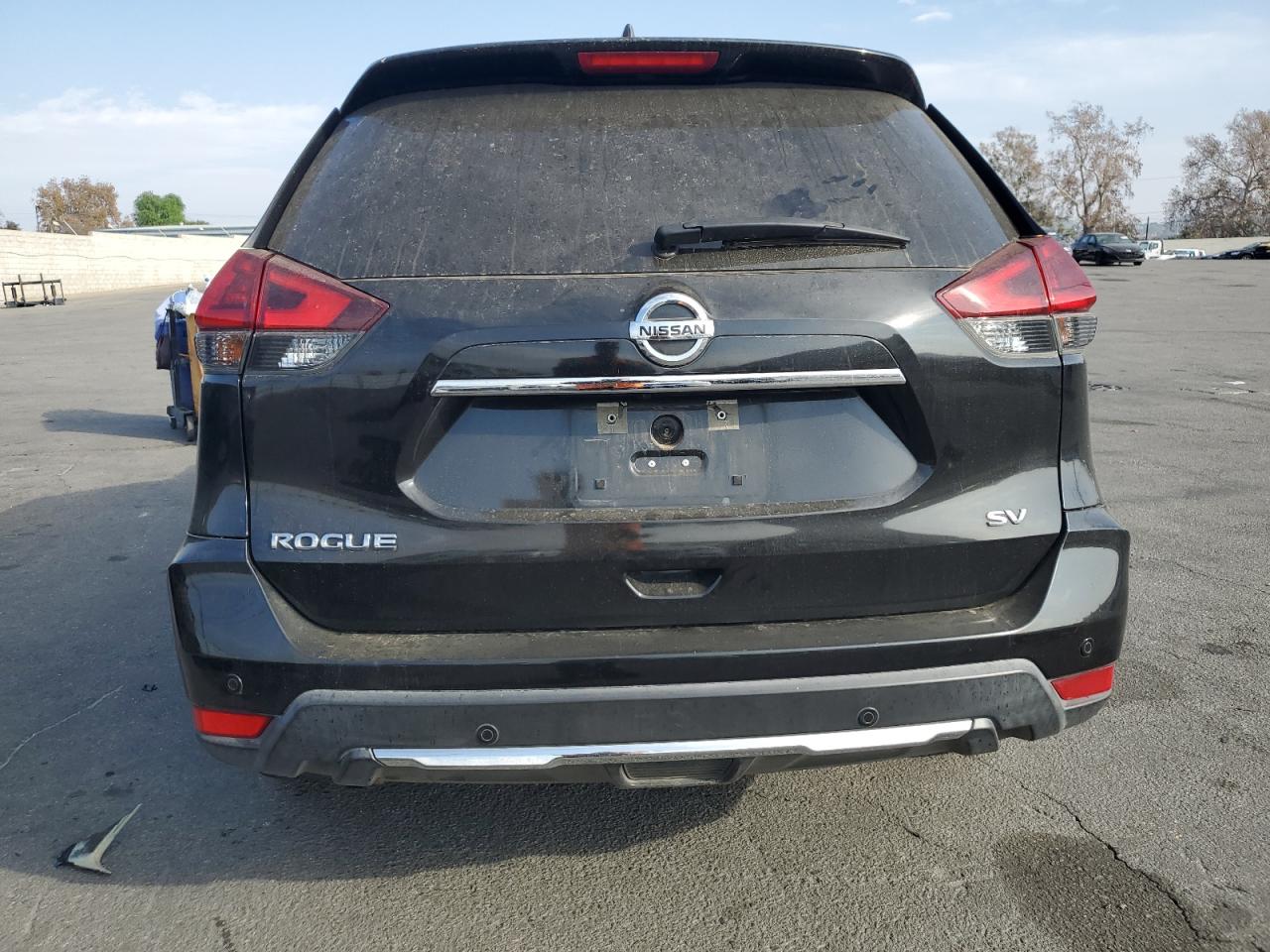 2019 Nissan Rogue S VIN: KNMAT2MT6KP556464 Lot: 86129954