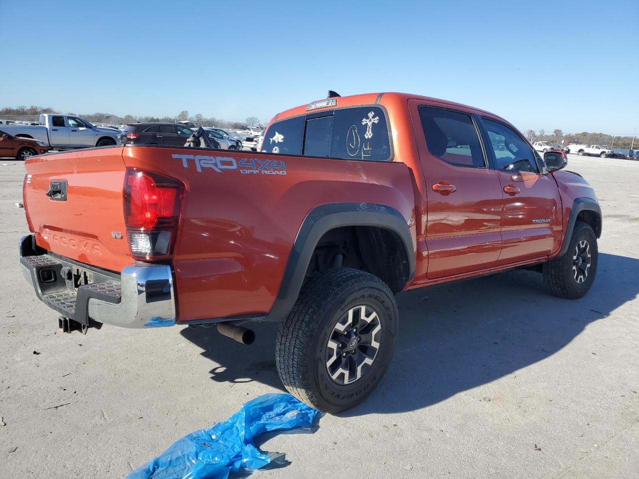 VIN 3TMCZ5AN6JM146430 2018 TOYOTA TACOMA no.3