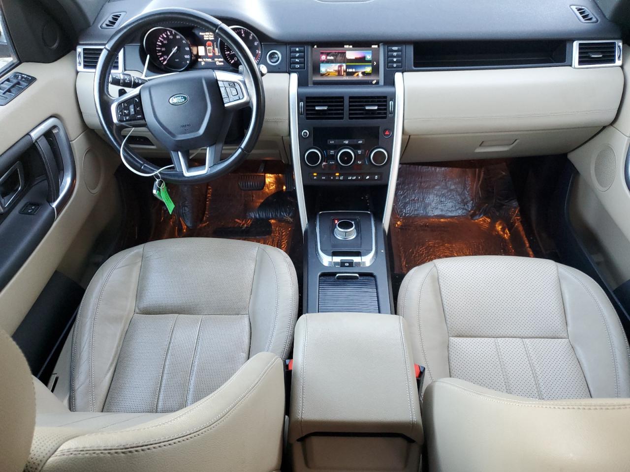 2016 Land Rover Discovery - Image 8