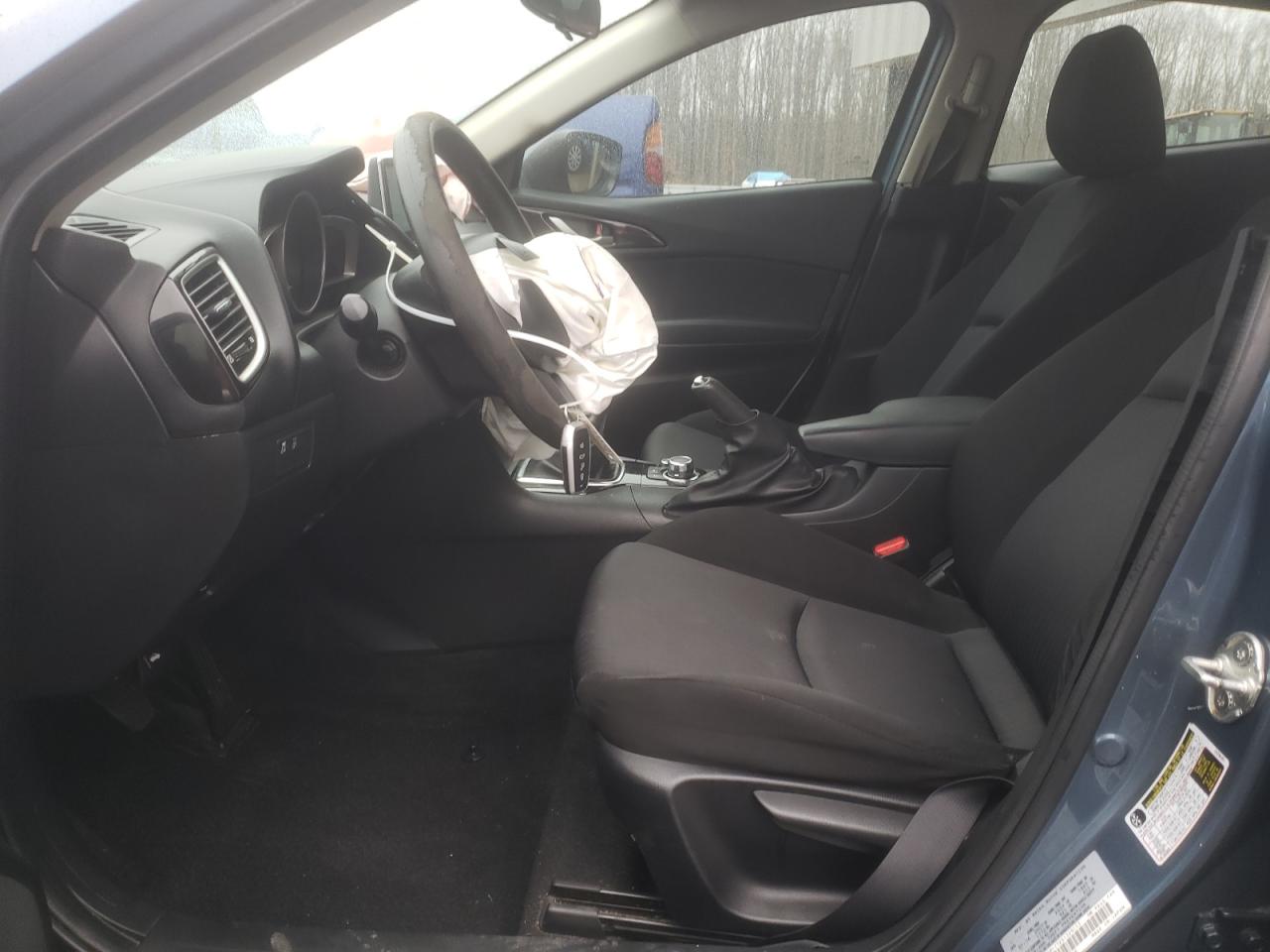 2016 Mazda 3 - Image 7