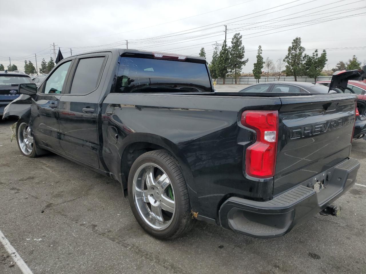 2021 Chevrolet Silverado - Image 2