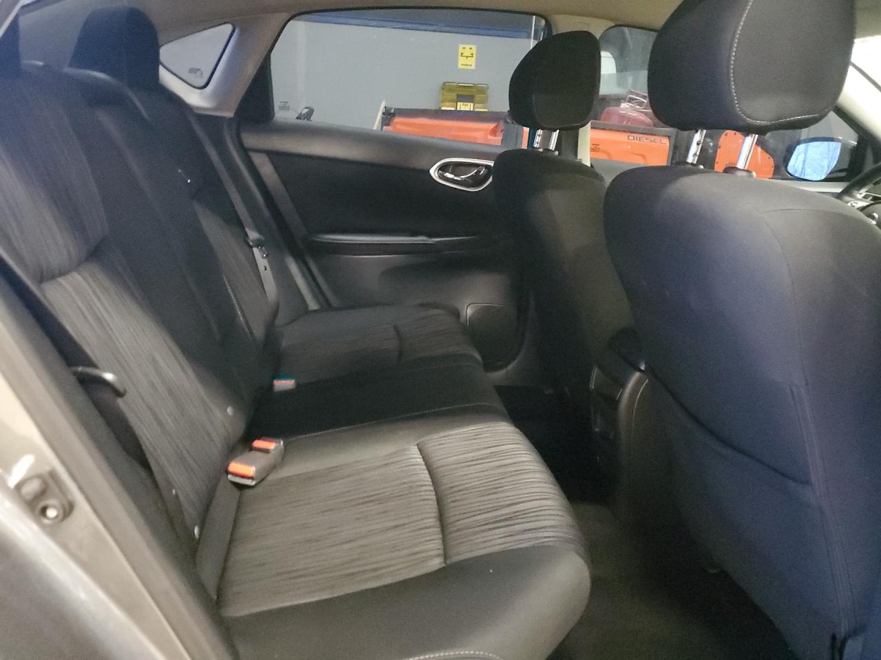 2019 Nissan Sentra - Image 10