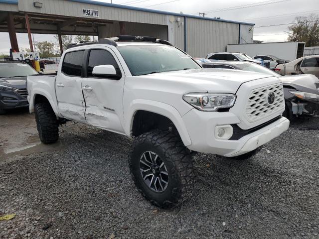  TOYOTA TACOMA 2018 Biały