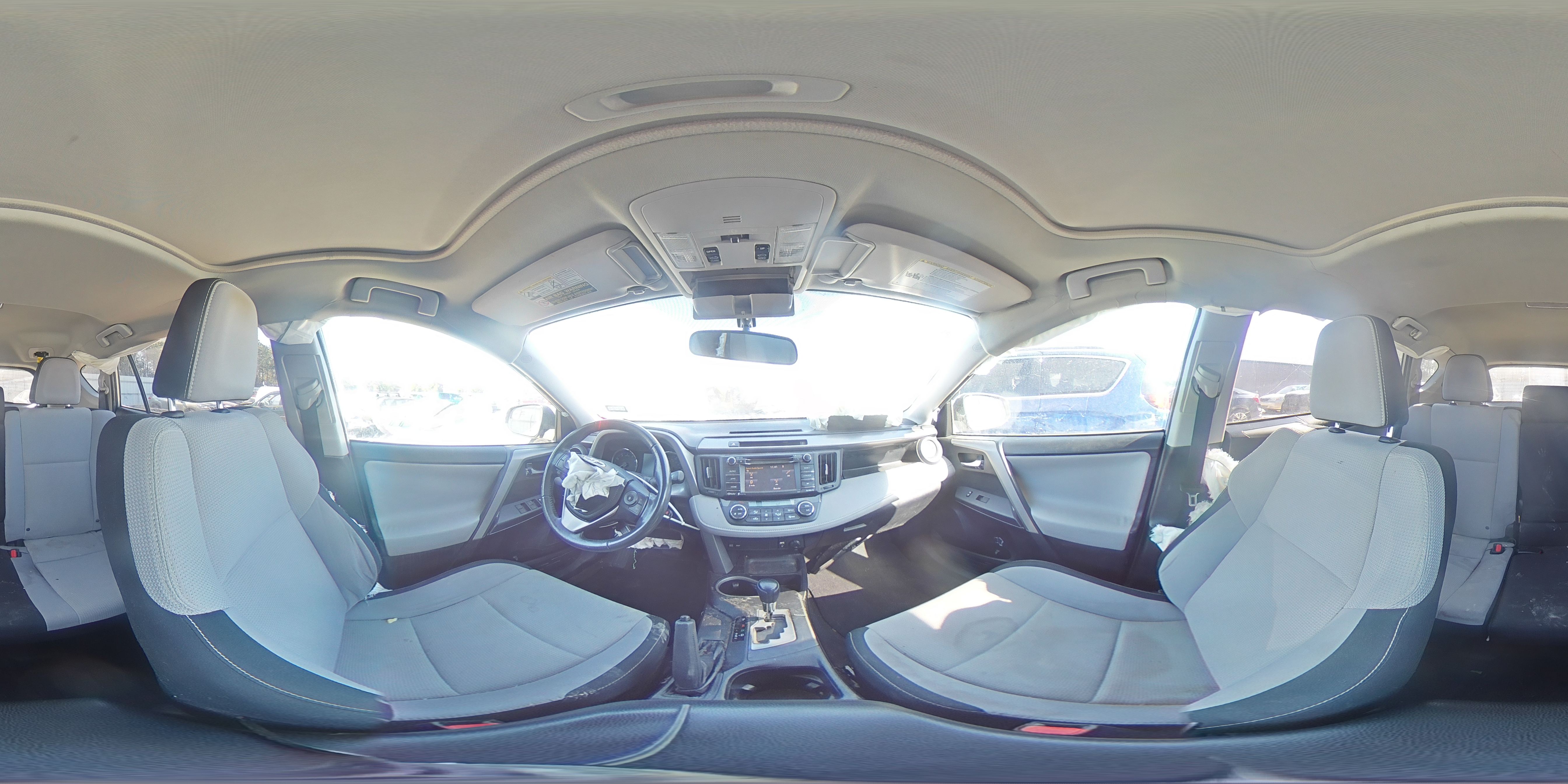 2016 Toyota RAV 4 - Image 14