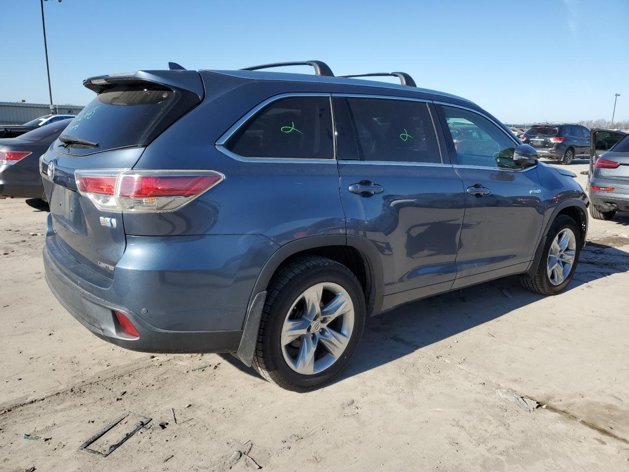 VIN 5TDDCRFH5FS008353 2015 TOYOTA HIGHLANDER no.3