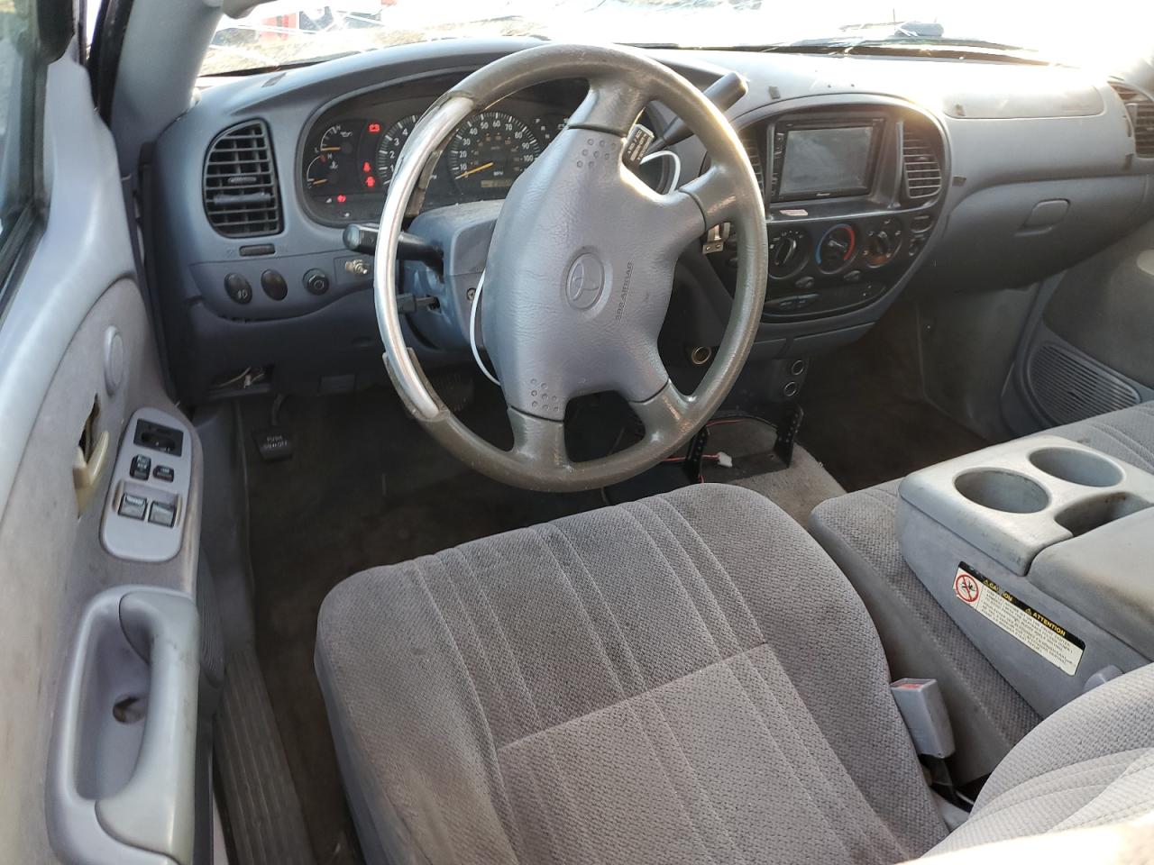 2002 Toyota Tundra - Image 8