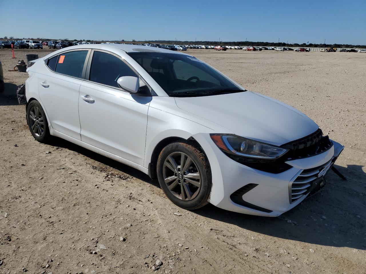 2018 Hyundai Elantra - Image 4