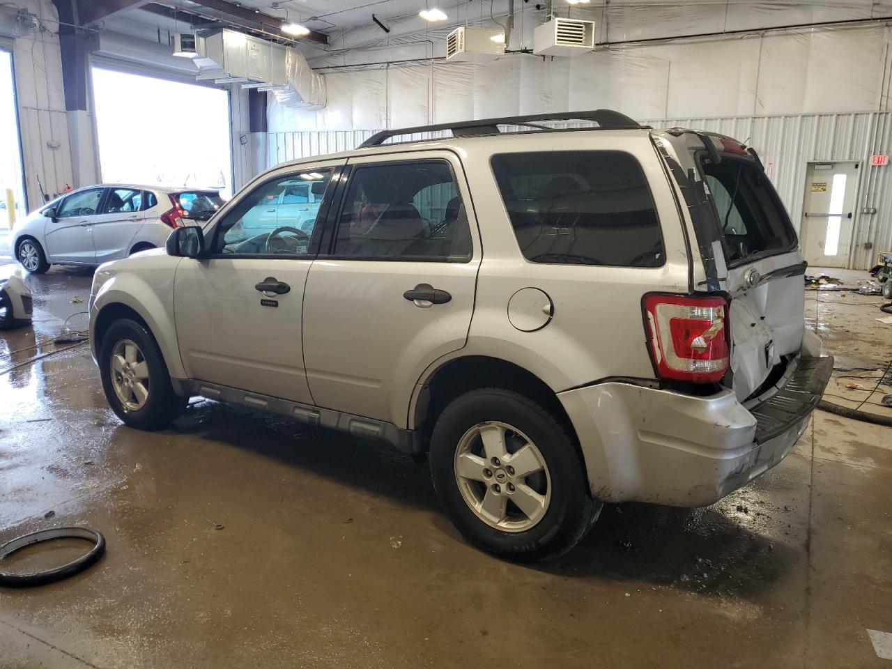 2010 Ford Escape - Image 2